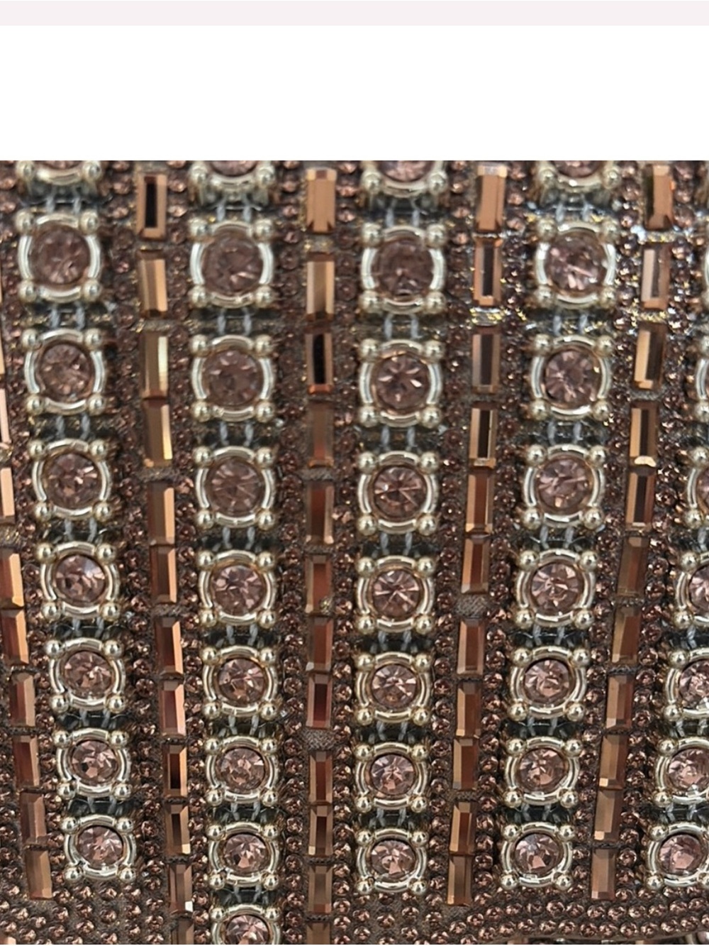Beautiful Gold Crystal-Embellished Crossbody Bag - Picture 3 of 5